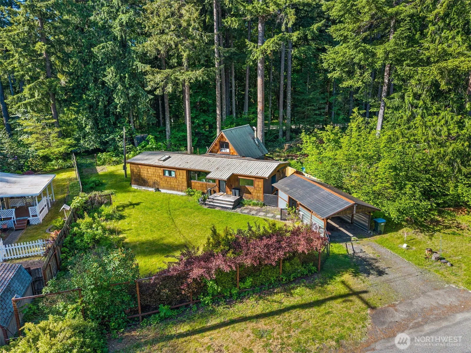 Property photo for 109 Mt Rainier Drive, Packwood