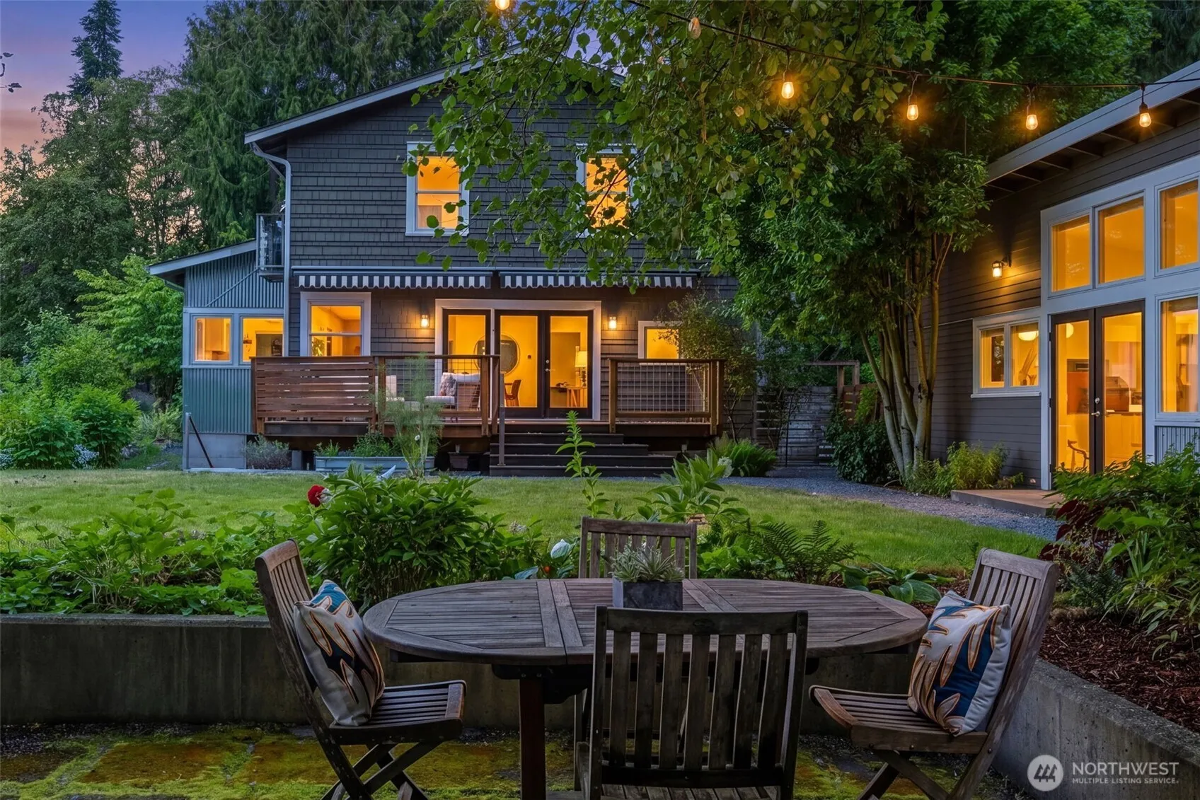 Property photo for 3033 Ne 92nd Street, Seattle