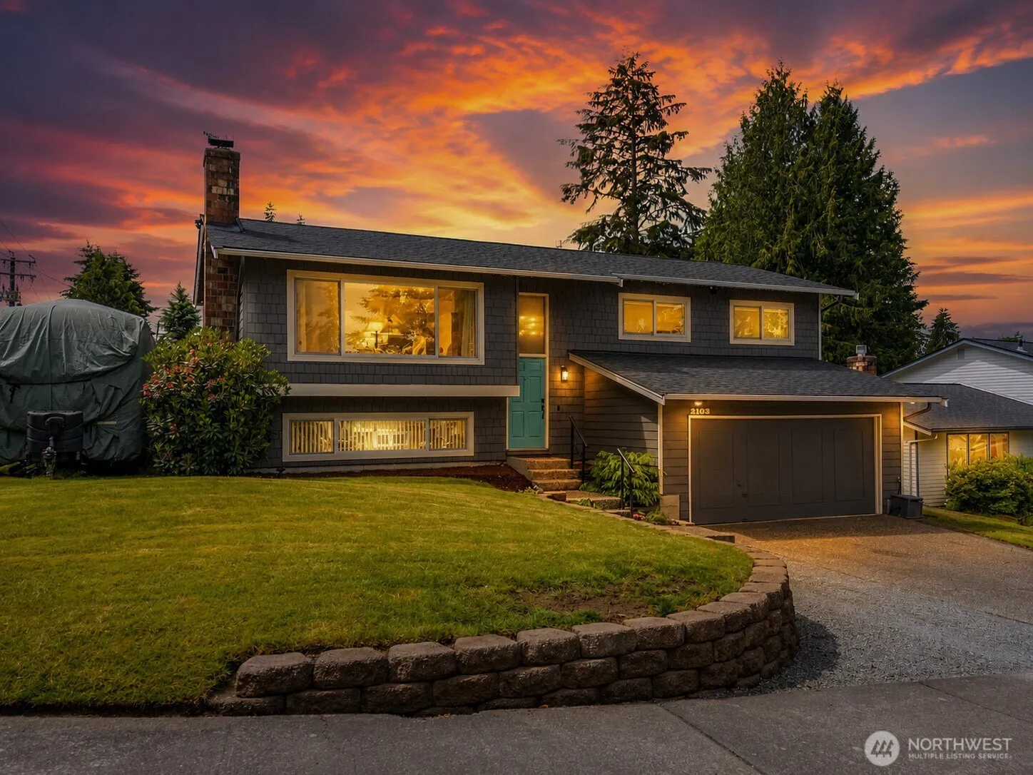 Property photo for 2103 Sw 306th Place, Federal Way
