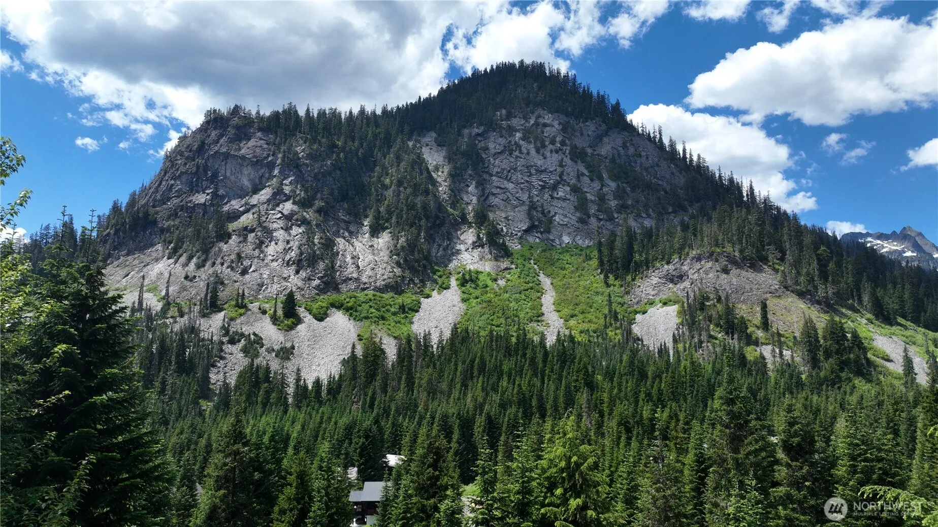 Property photo for 30 Saint Anton, Snoqualmie Pass