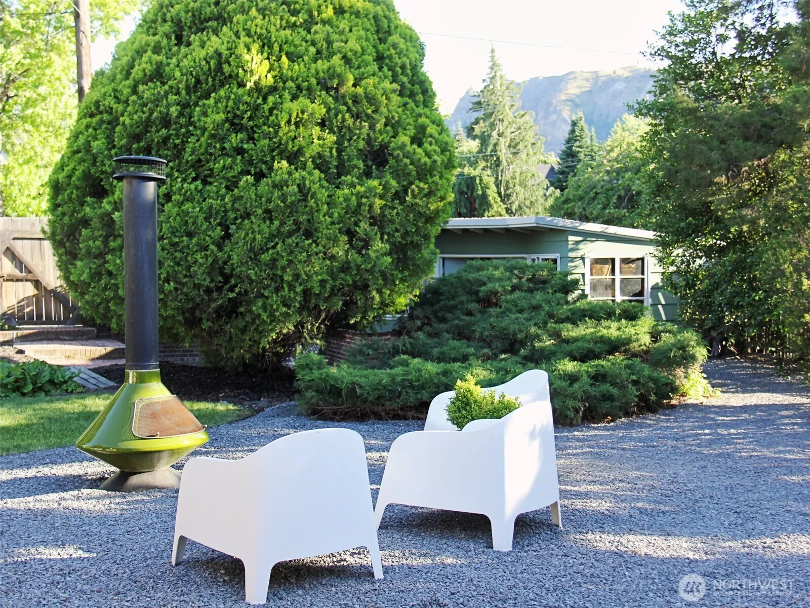 Property photo for 945 Idaho Street, Wenatchee photo 3