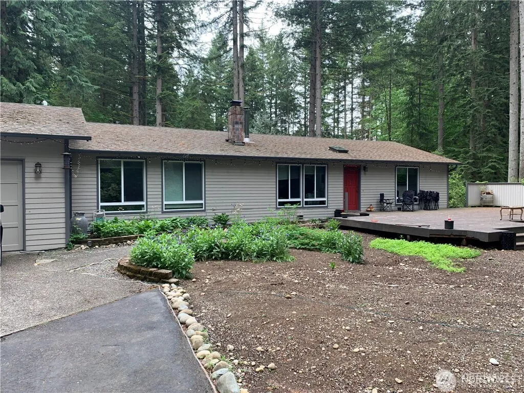 Property photo for 23121 Ne 47th Street, Redmond