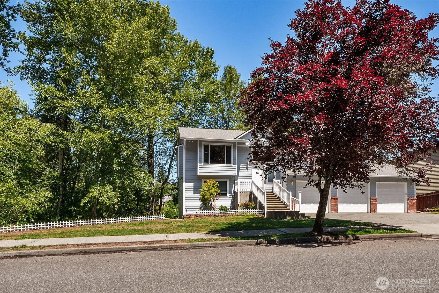 Property photo for 2111 22nd Ave Se, Puyallup