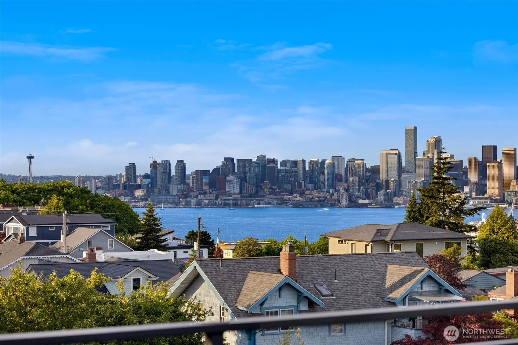Property photo for 3450 37th Avenue Sw #b, Seattle