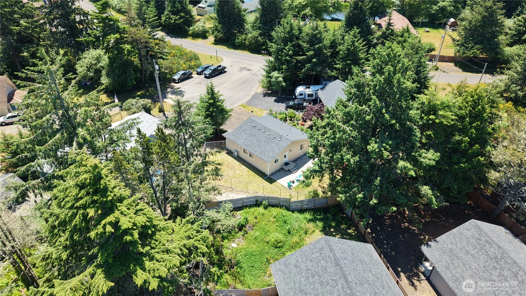 Property photo for 708 Eider Court Se, Ocean Shores photo 4