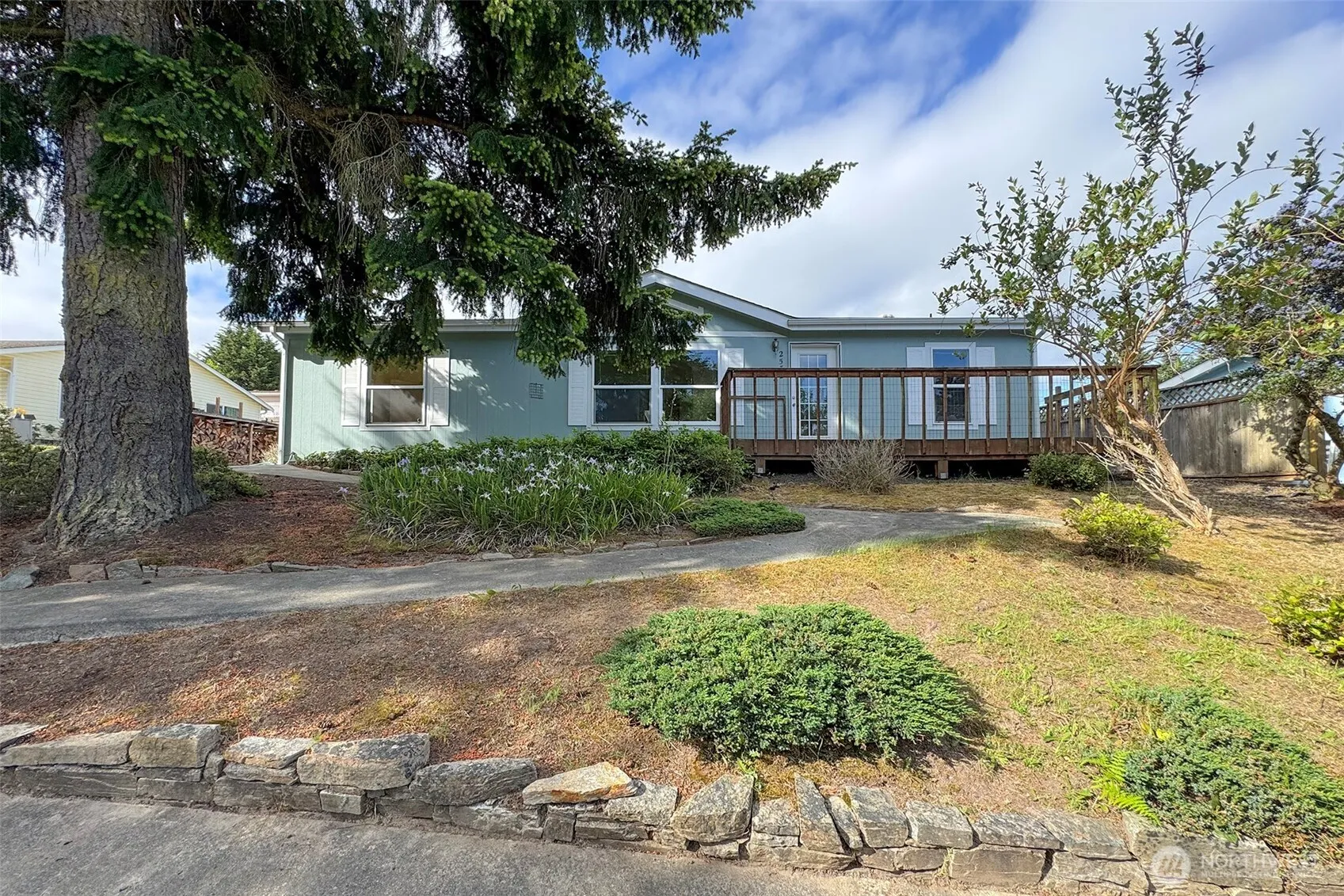 Property photo for 2532 W 16th Street, Port Angeles