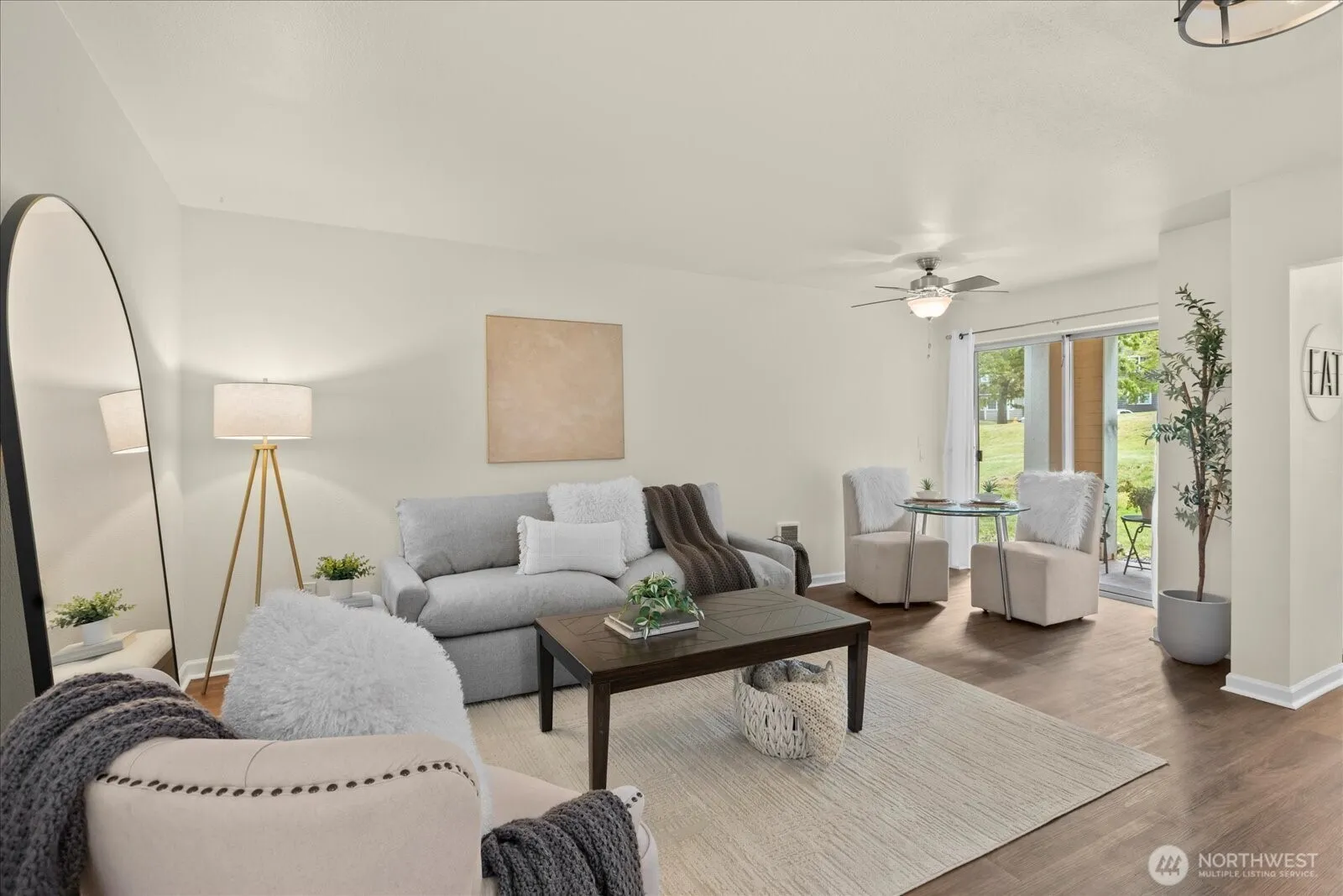 Property photo for 5300 Harbour Pointe Boulevard ##305j, Mukilteo photo 4