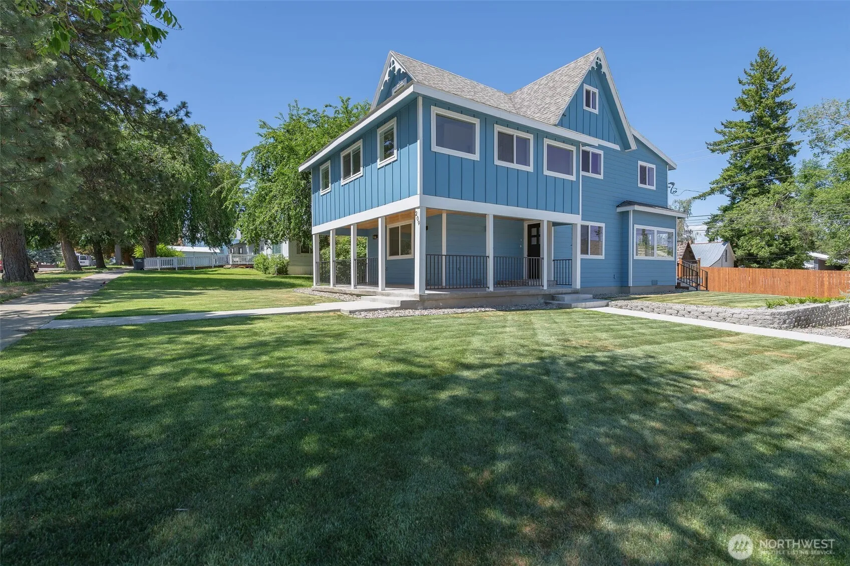 Property photo for 209 W Ash Street, Waterville photo 2