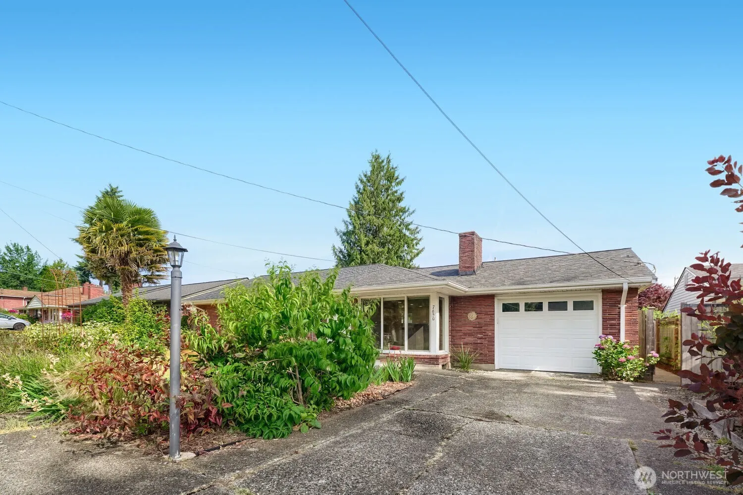 Property photo for 7650 S 113th Street, Seattle photo 4