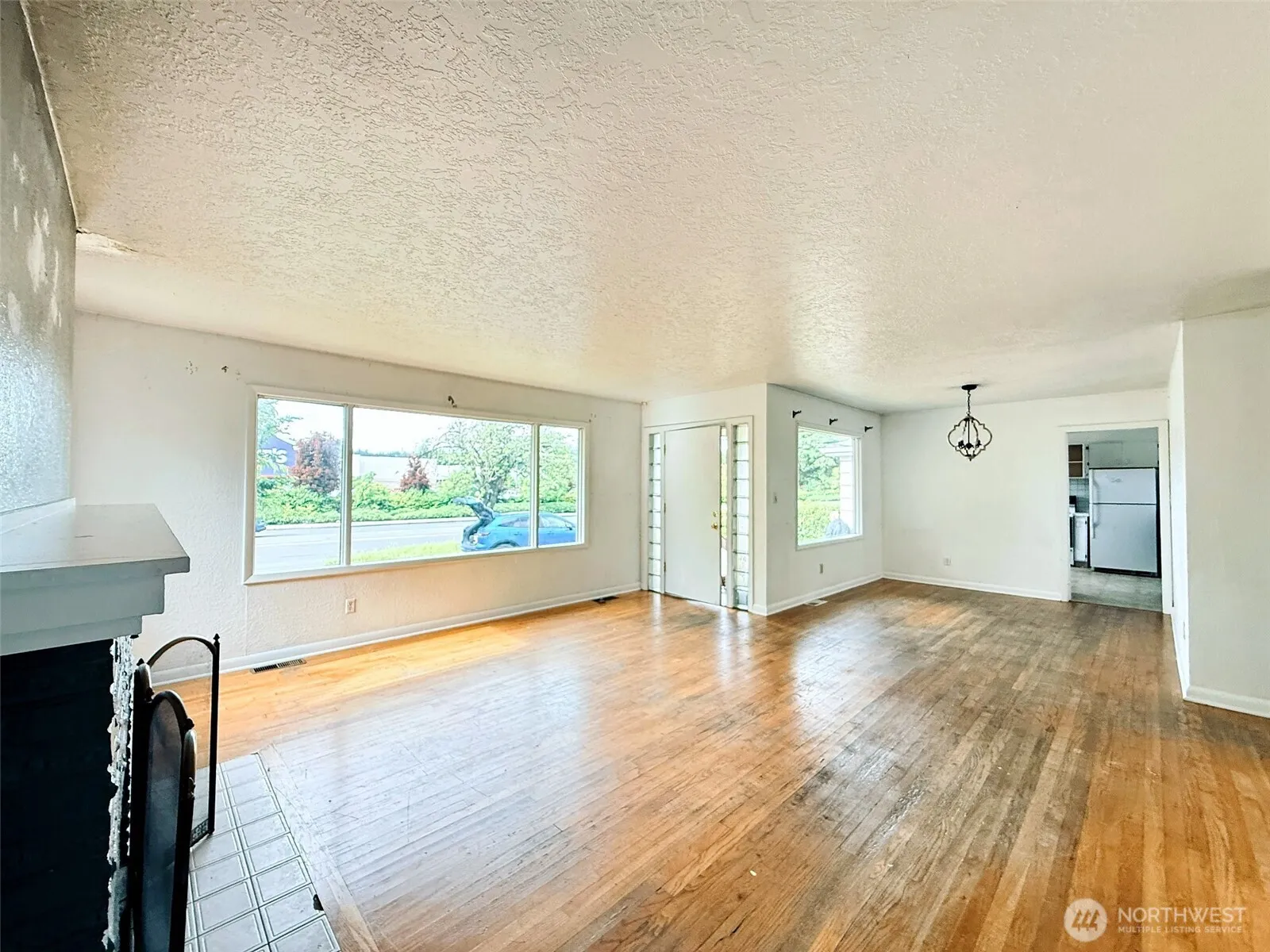 Property photo for 2827 Ocean Beach Highway, Longview photo 4