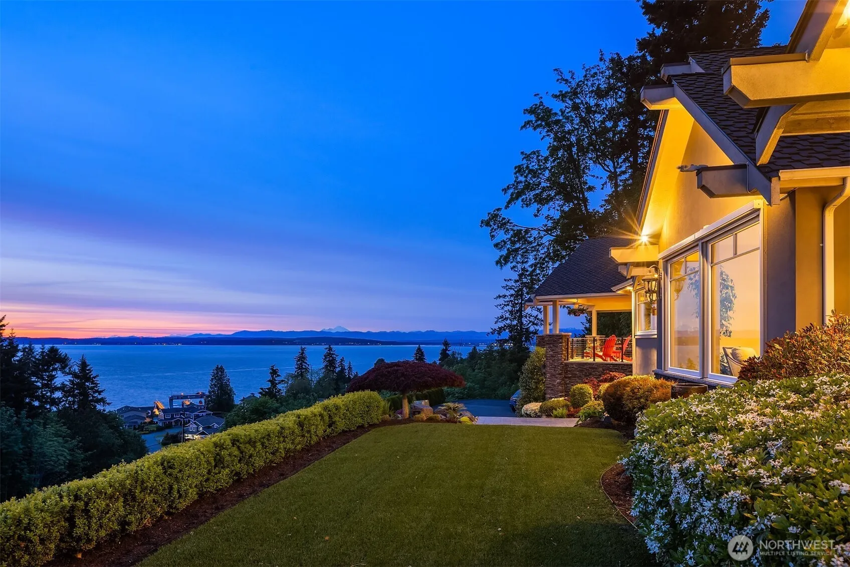 Property photo for 1443 Scurlock Lane, Mukilteo photo 3