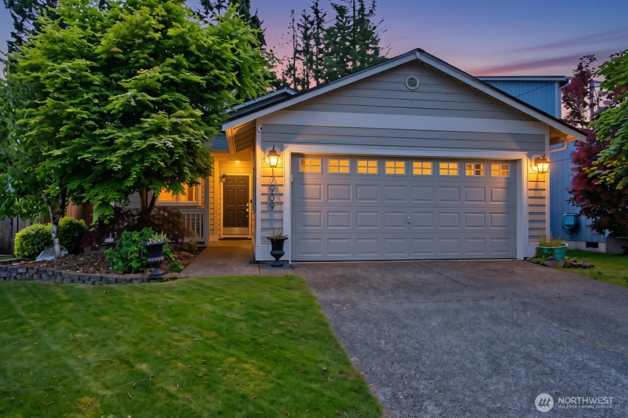 Property photo for 17909 110th Street Ct E, Bonney Lake