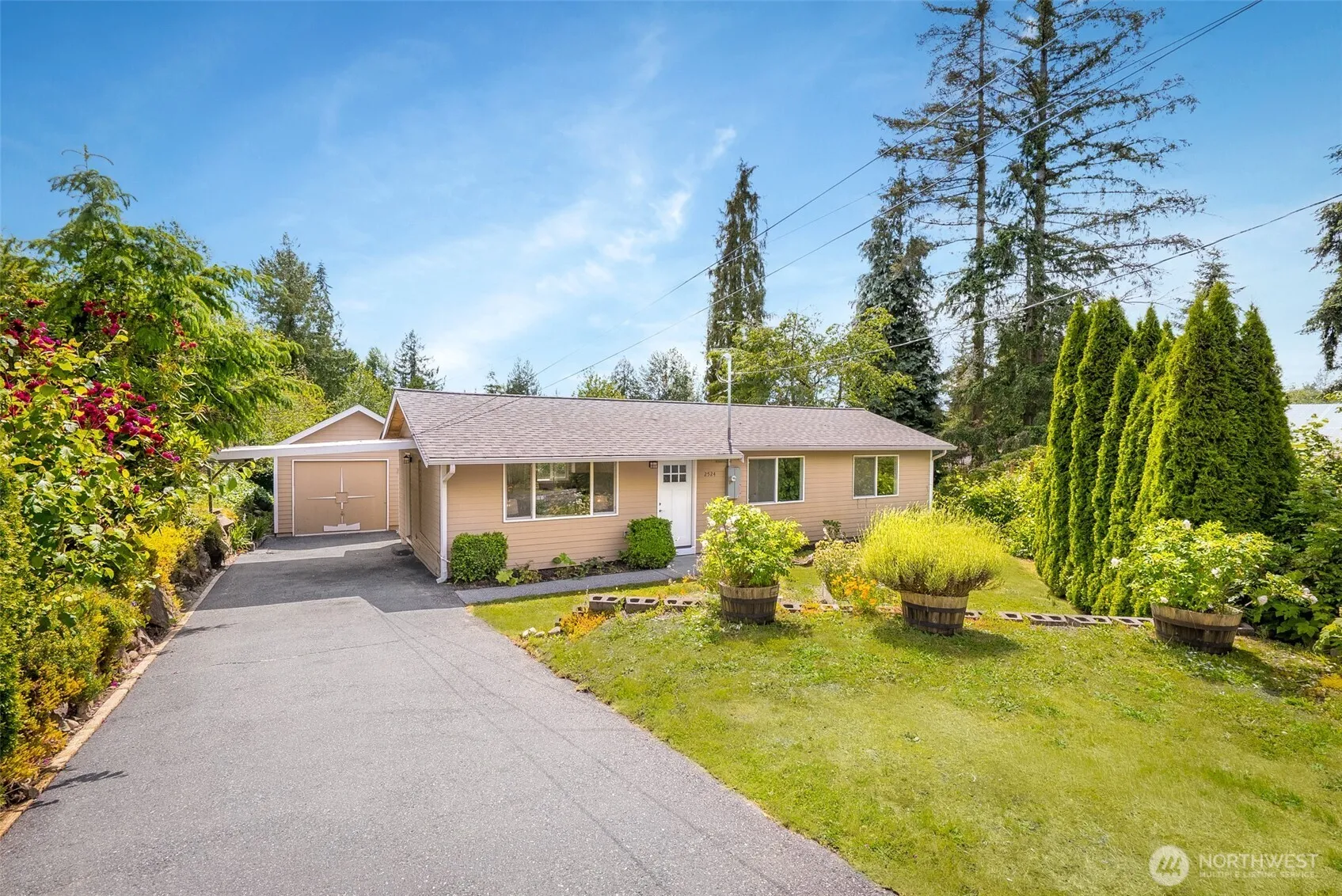 Property photo for 2524 200th Place Sw, Lynnwood