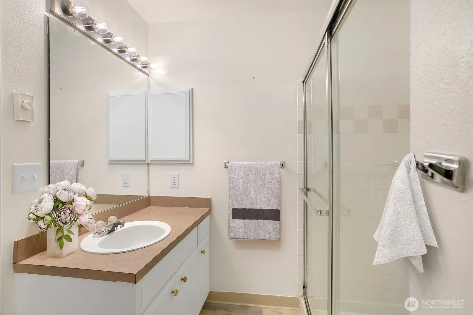 Property photo for 6525 200th Street Sw #101, Lynnwood photo 5