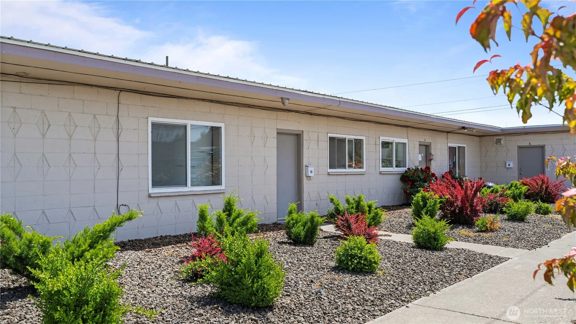 Property photo for 124 W Shoshone Street, Pasco photo 2