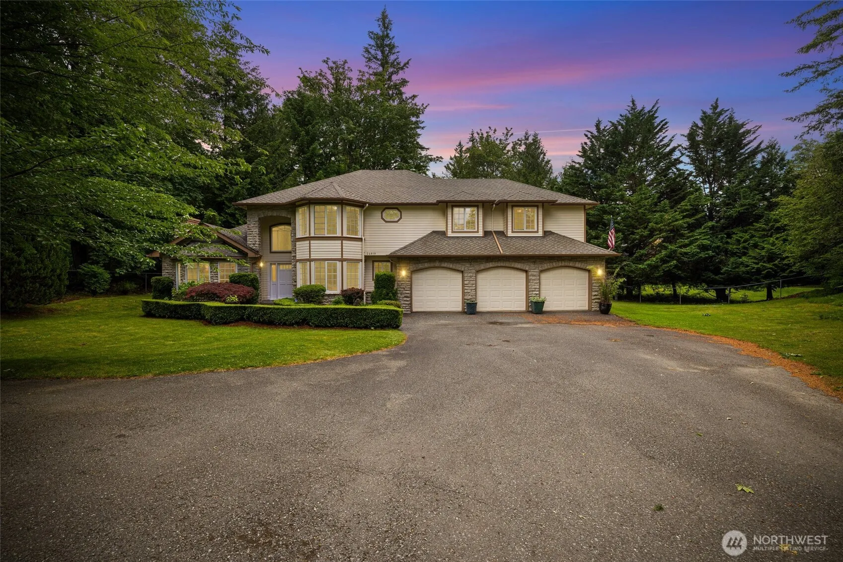Property photo for 24819 Se 14th Street, Sammamish