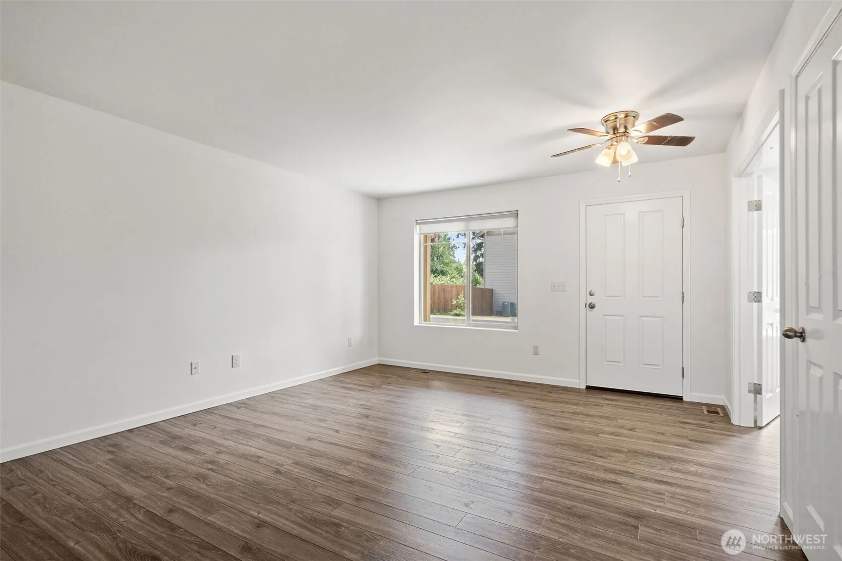 Property photo for 220 Ne Tronson Circle, Bremerton photo 5