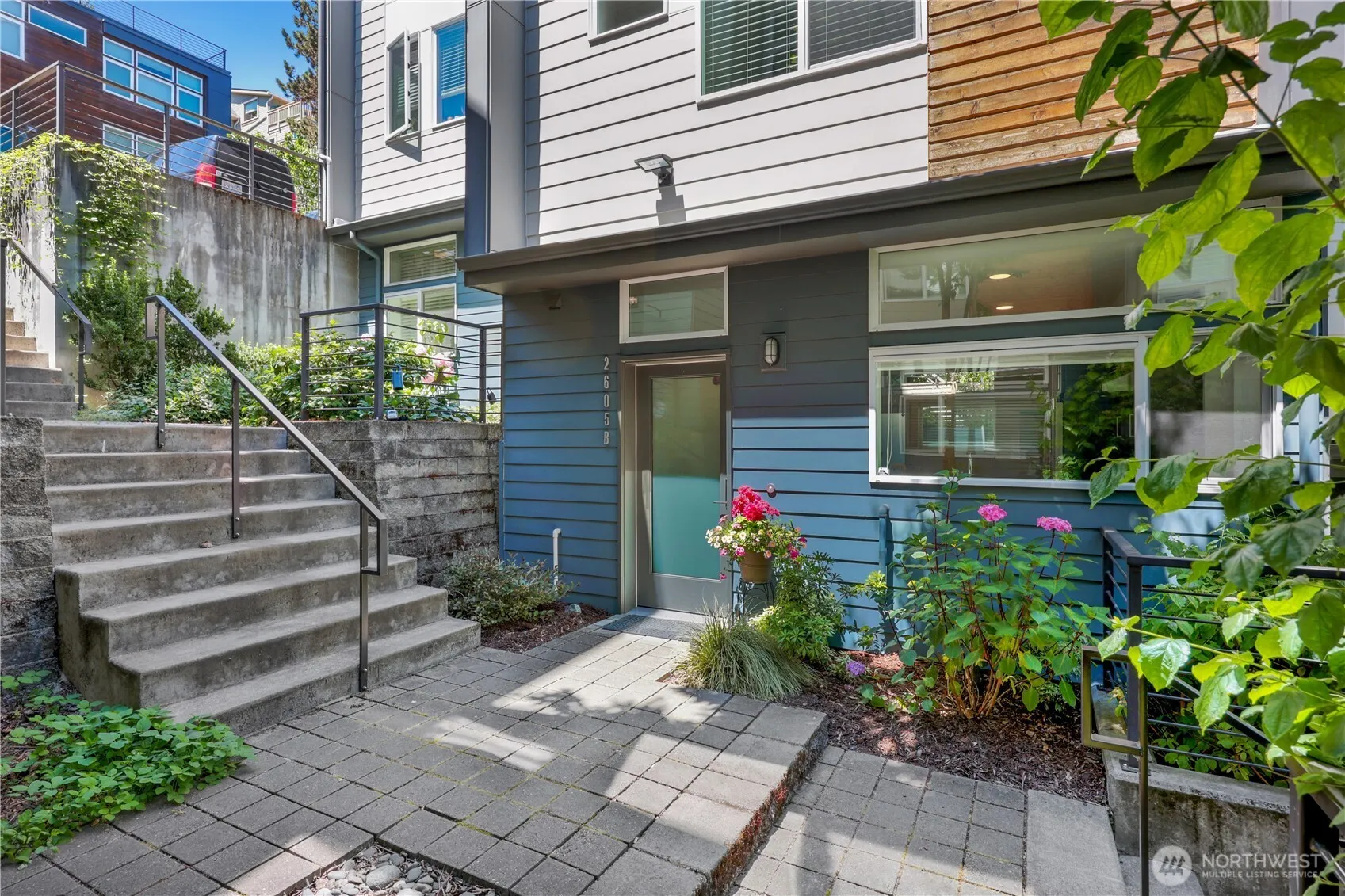 Property photo for 2605 22nd Ave W Unit B #b, Seattle