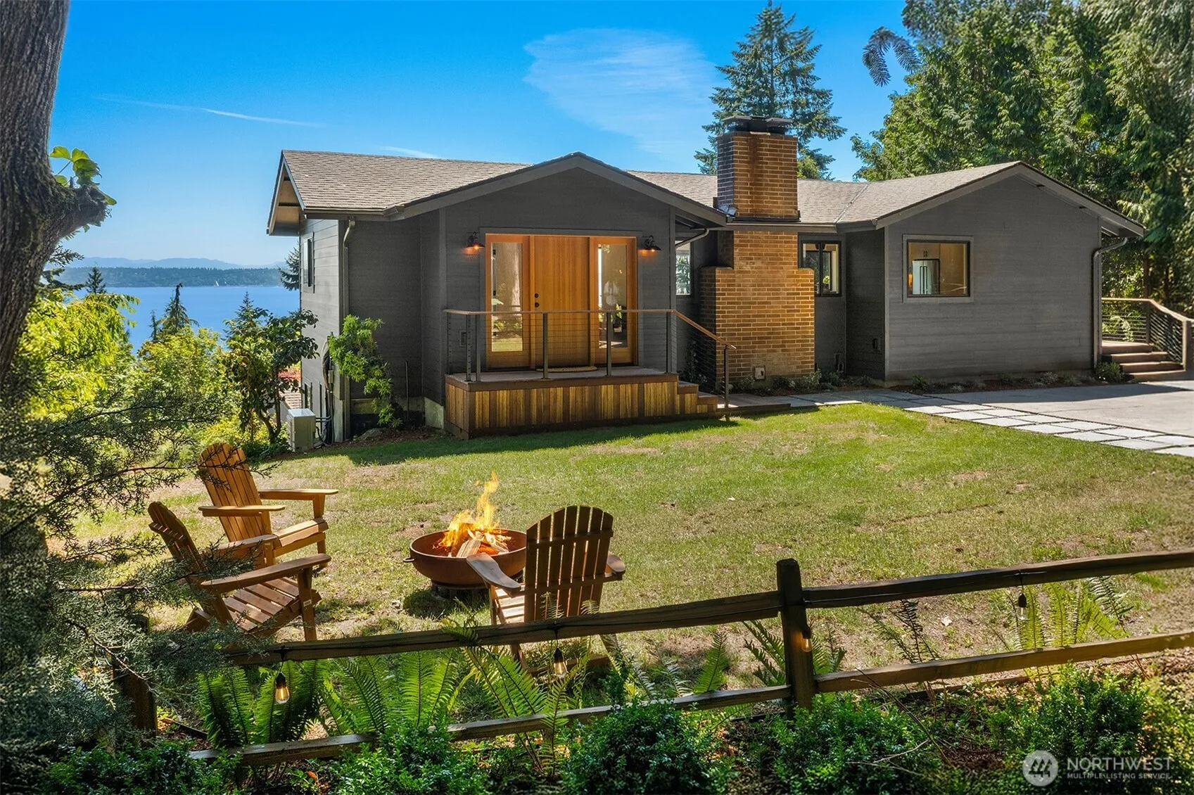 Property photo for 10014 Sw 122nd Place, Vashon