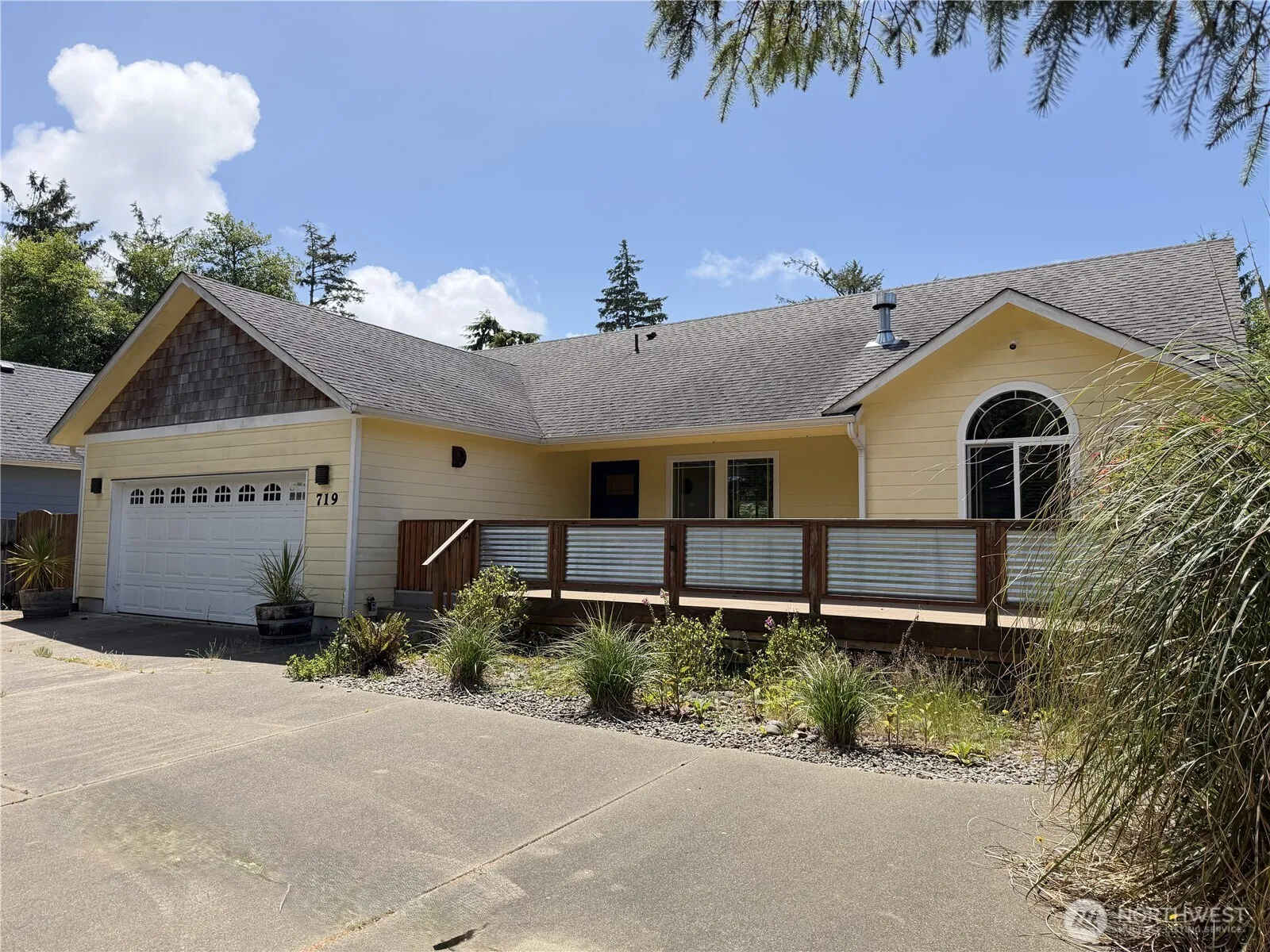 Property photo for 719 Wakina Loop Se, Ocean Shores