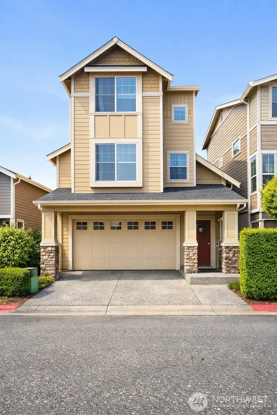 Property photo for 10030 12th Avenue Se, Everett