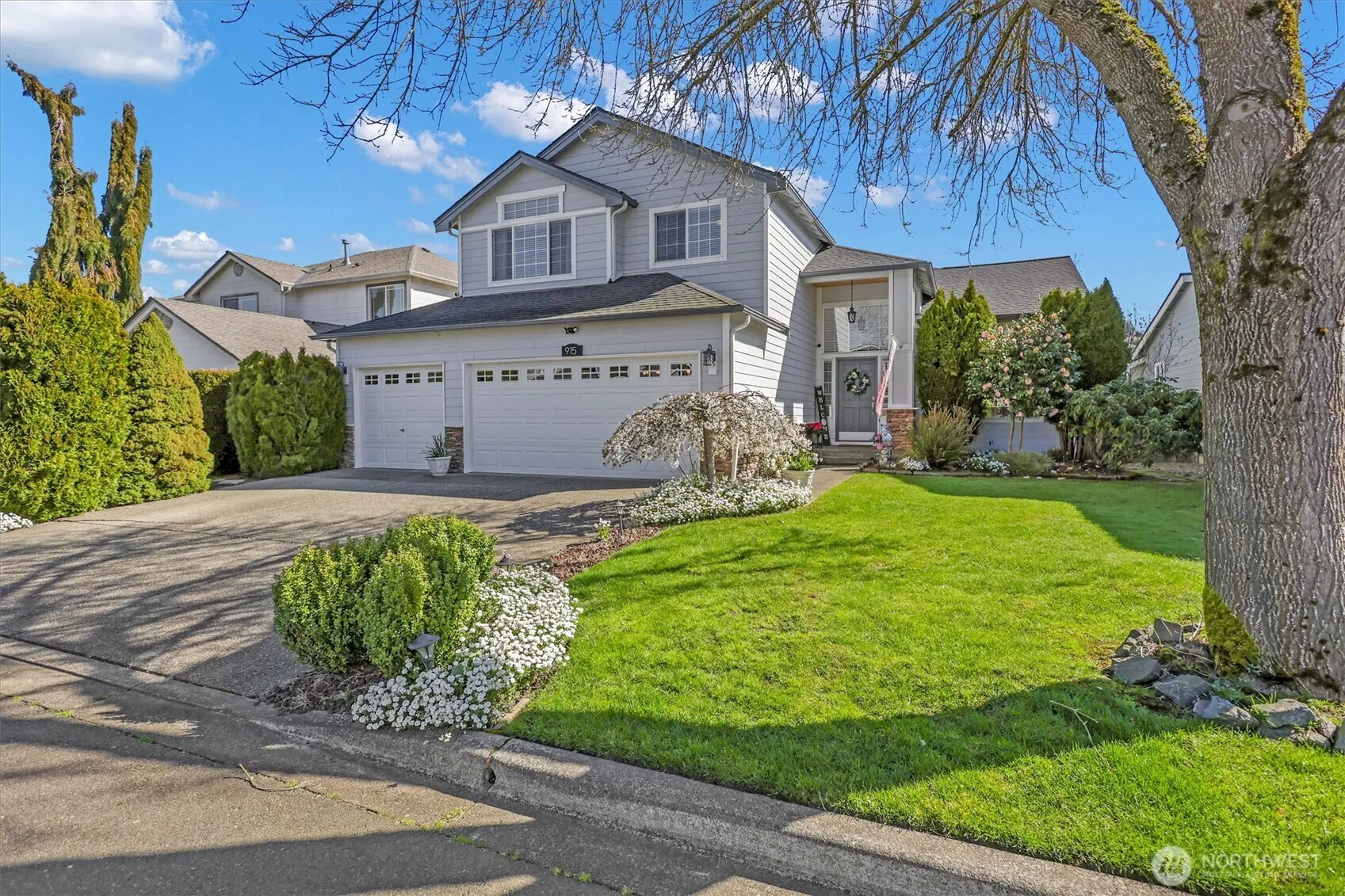 Property photo for 915 N Laurel Lane, Tacoma