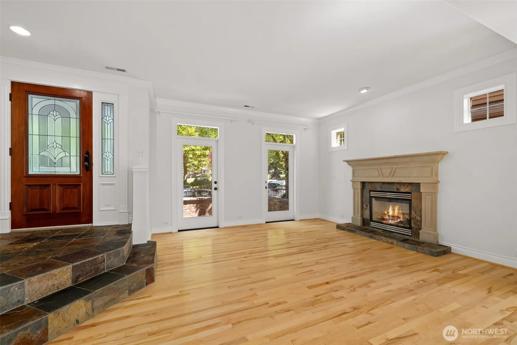 Property photo for 2575 Ne Park Drive, Issaquah photo 5