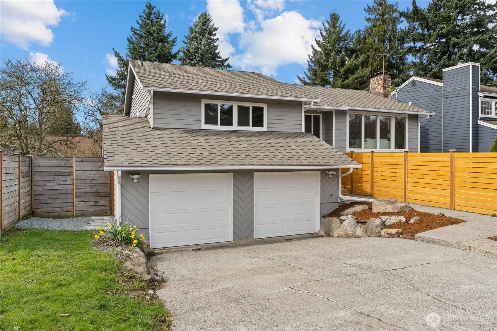Property photo for 7407 25th Avenue Ne, Seattle