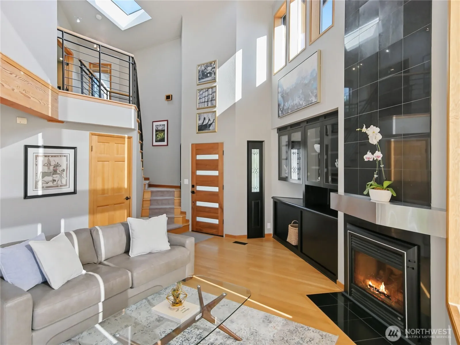 Property photo for 3310 Lake Washington Boulevard N, Renton photo 4