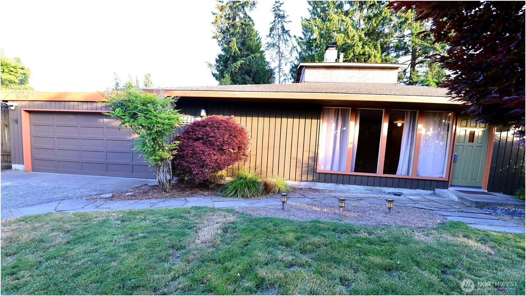 Property photo for 2228 Merchant, Everett