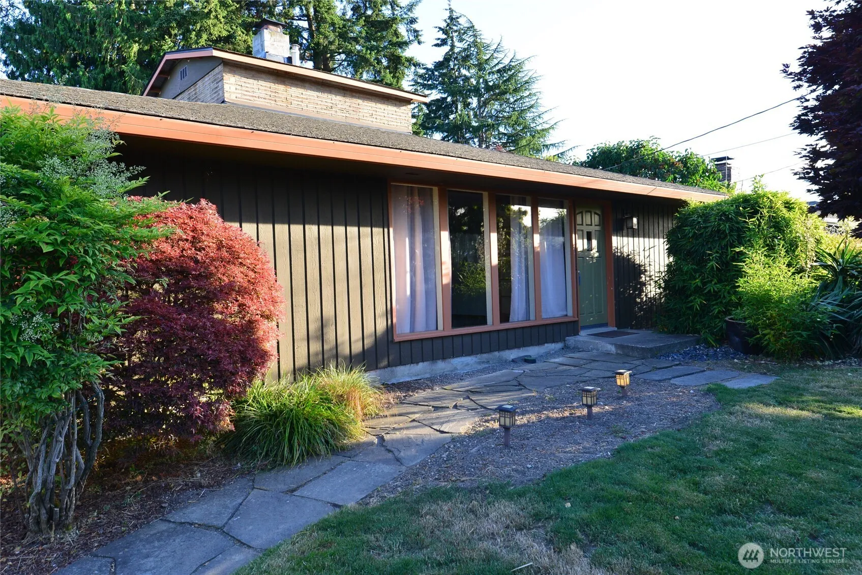 Property photo for 2228 Merchant, Everett photo 3