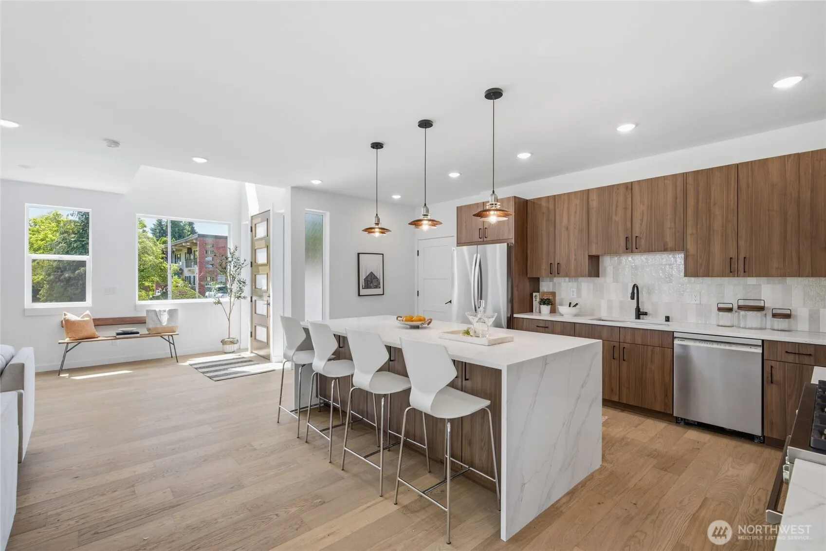 Property photo for 5720 Ne 65th Street, Seattle photo 5