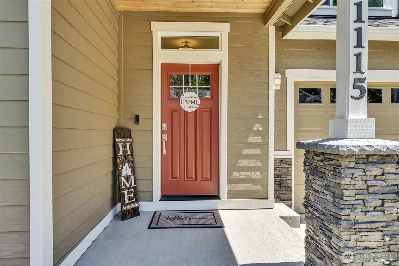 Property photo for 1115 Ne Sockeye Court, Bremerton photo 3