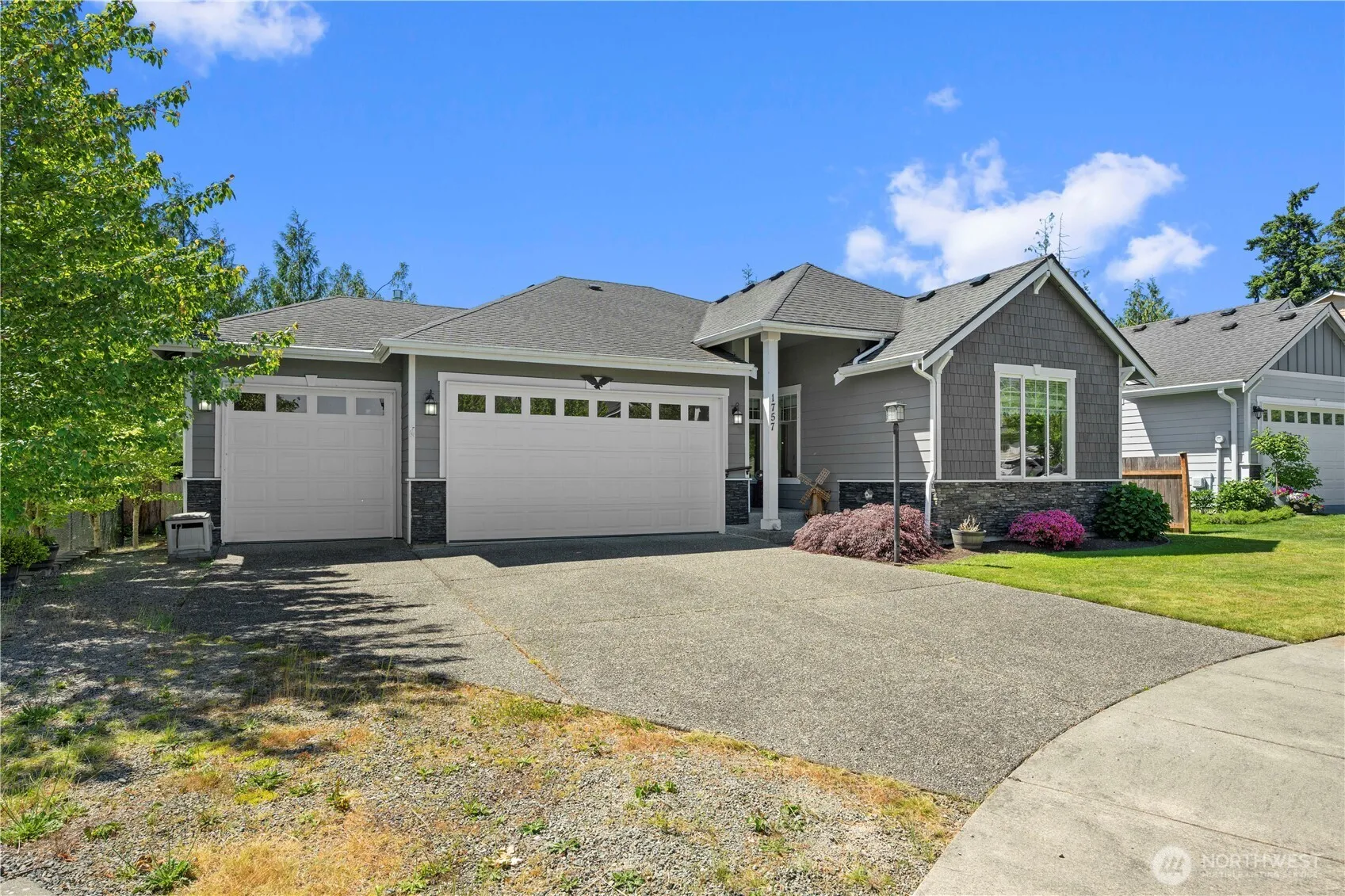 Property photo for 1757 Hillcrest Loop, Mount Vernon photo 3