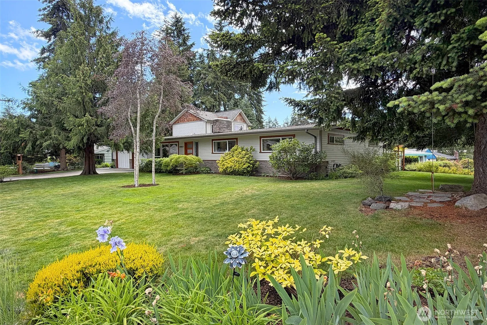 Property photo for 16857 Palatine Avenue N, Shoreline