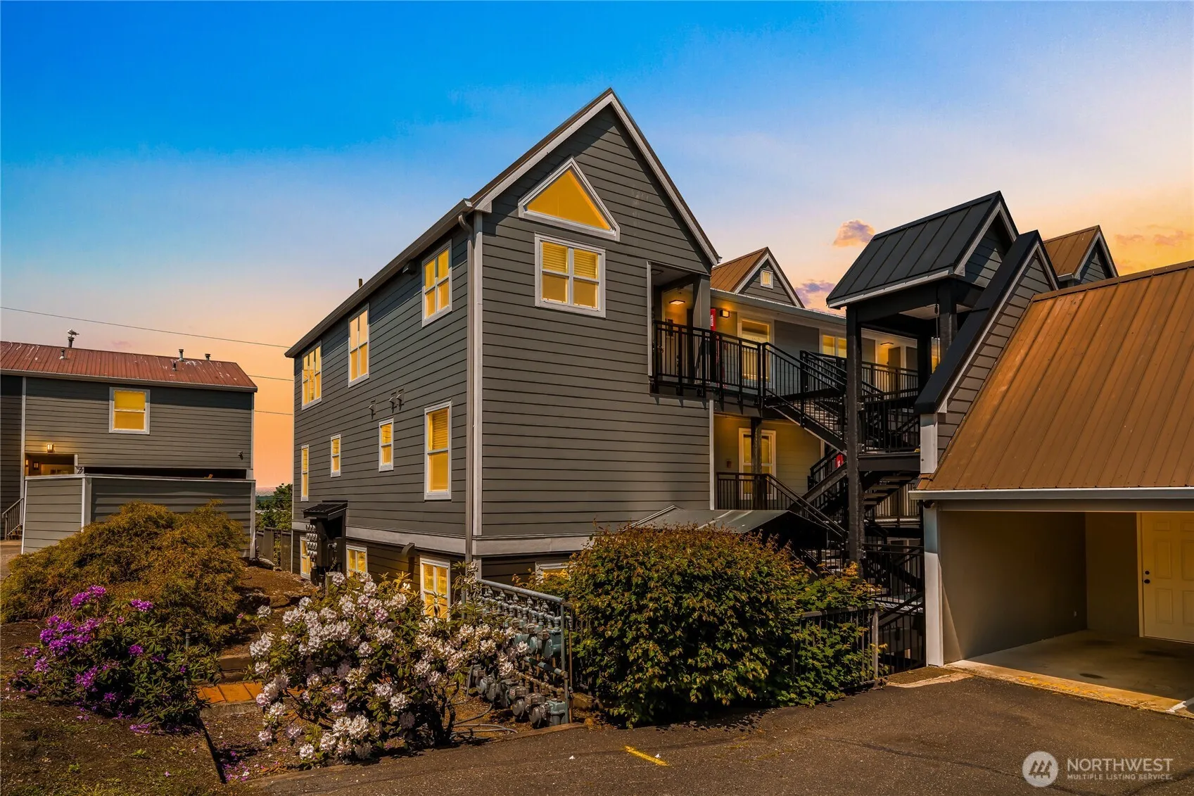 Property photo for 705 N State Street #301, Bellingham photo 2