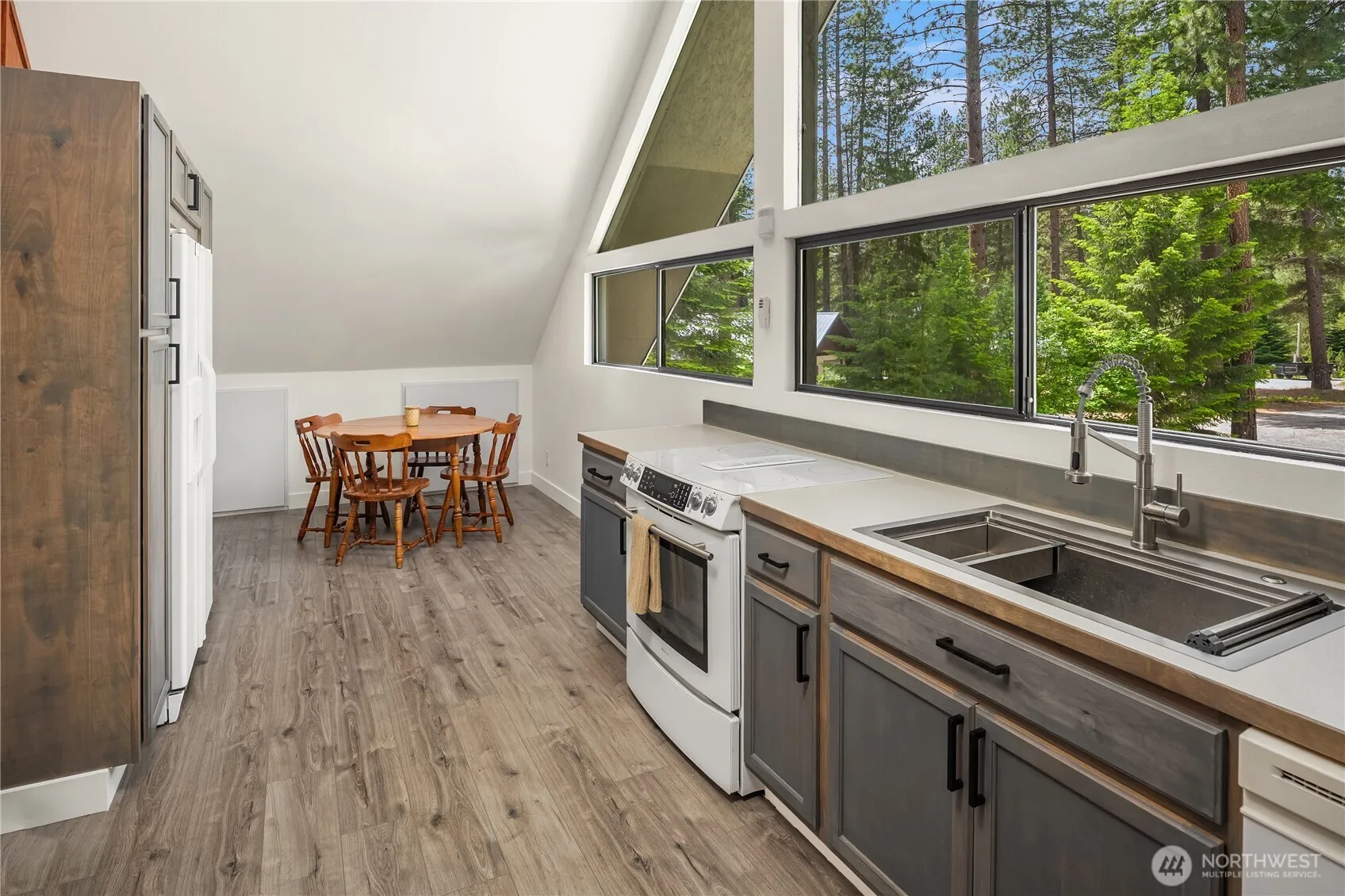 Property photo for 21005 Lower Chiwawa River Road, Leavenworth photo 5