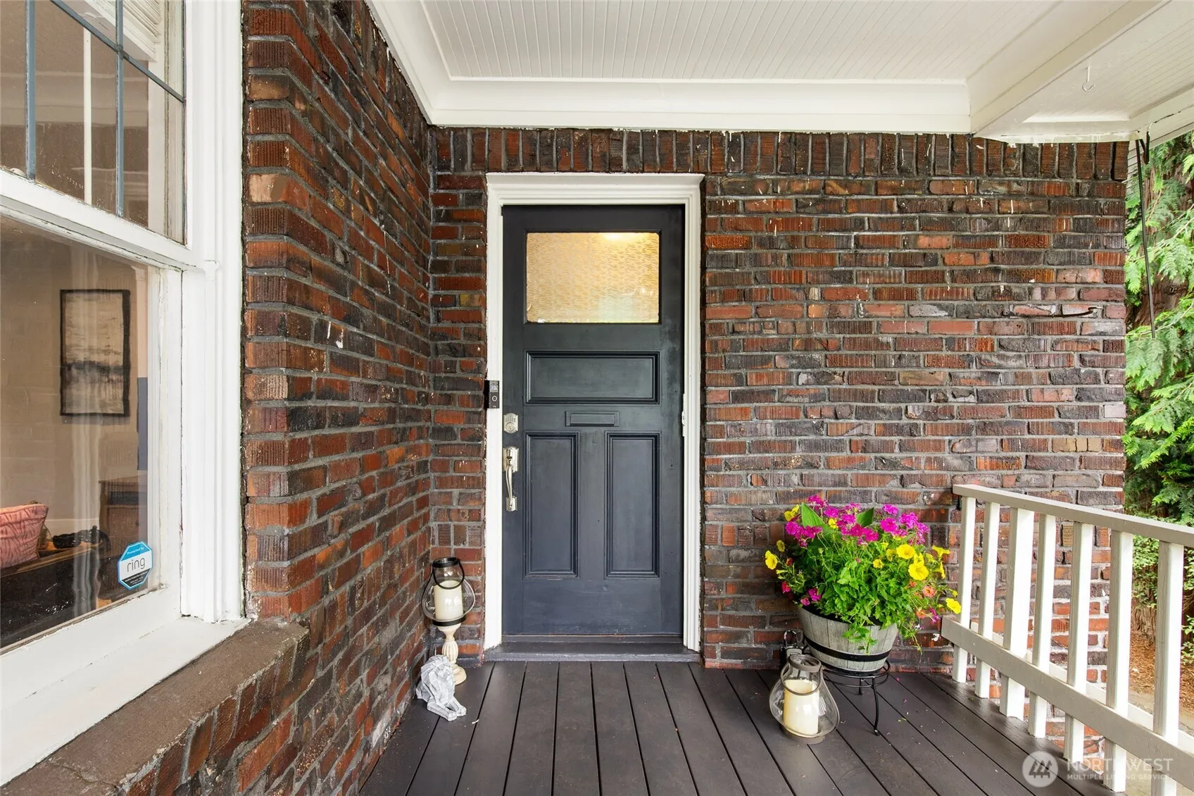 Property photo for 10124 3rd Avenue Nw, Seattle