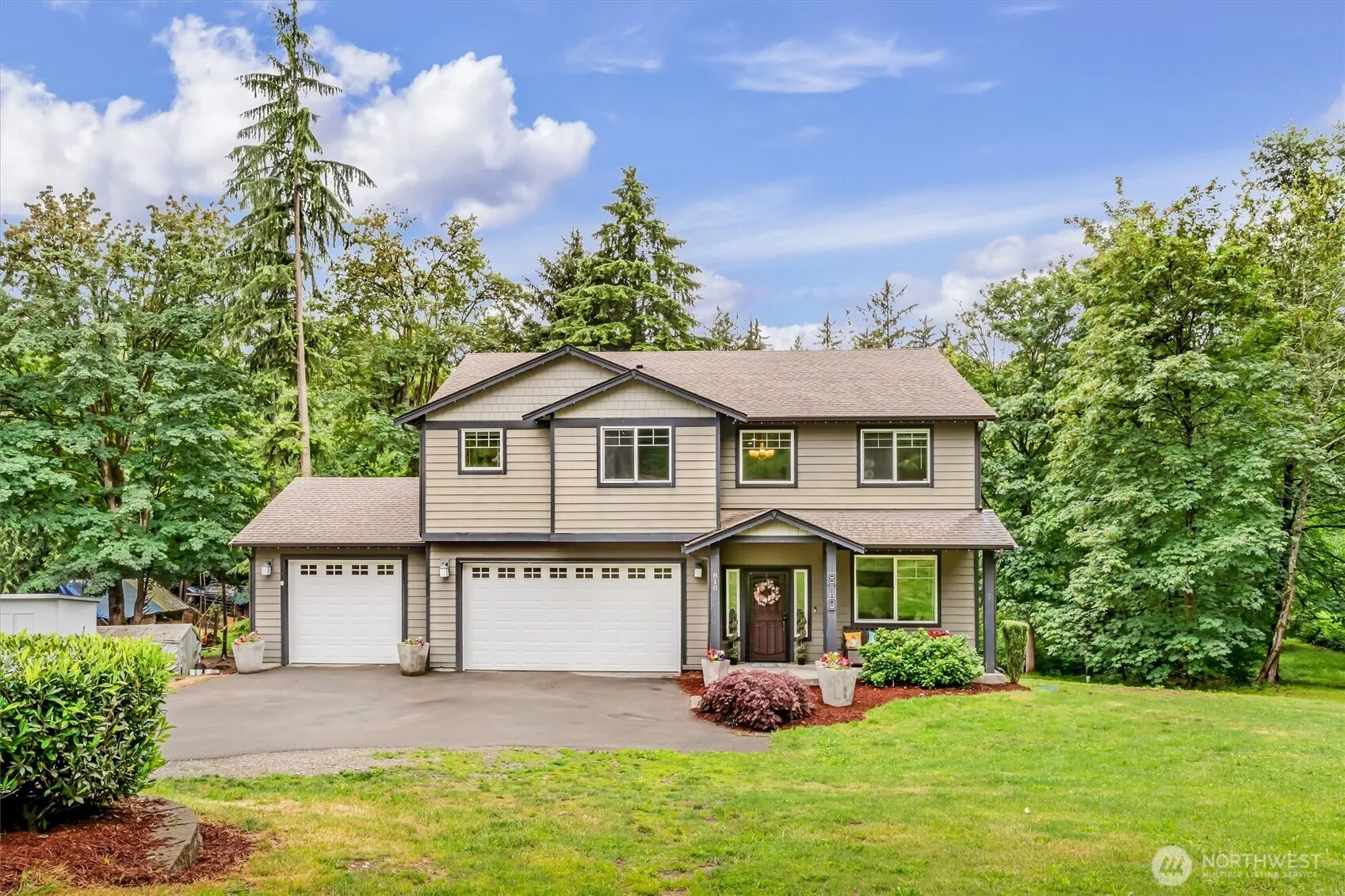 Property photo for 810 90th Street Nw, Tulalip