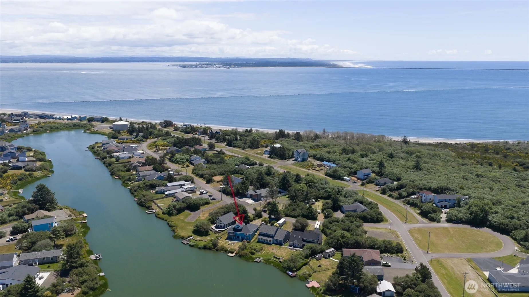 Property photo for 142 Sea Breeze Se, Ocean Shores photo 5