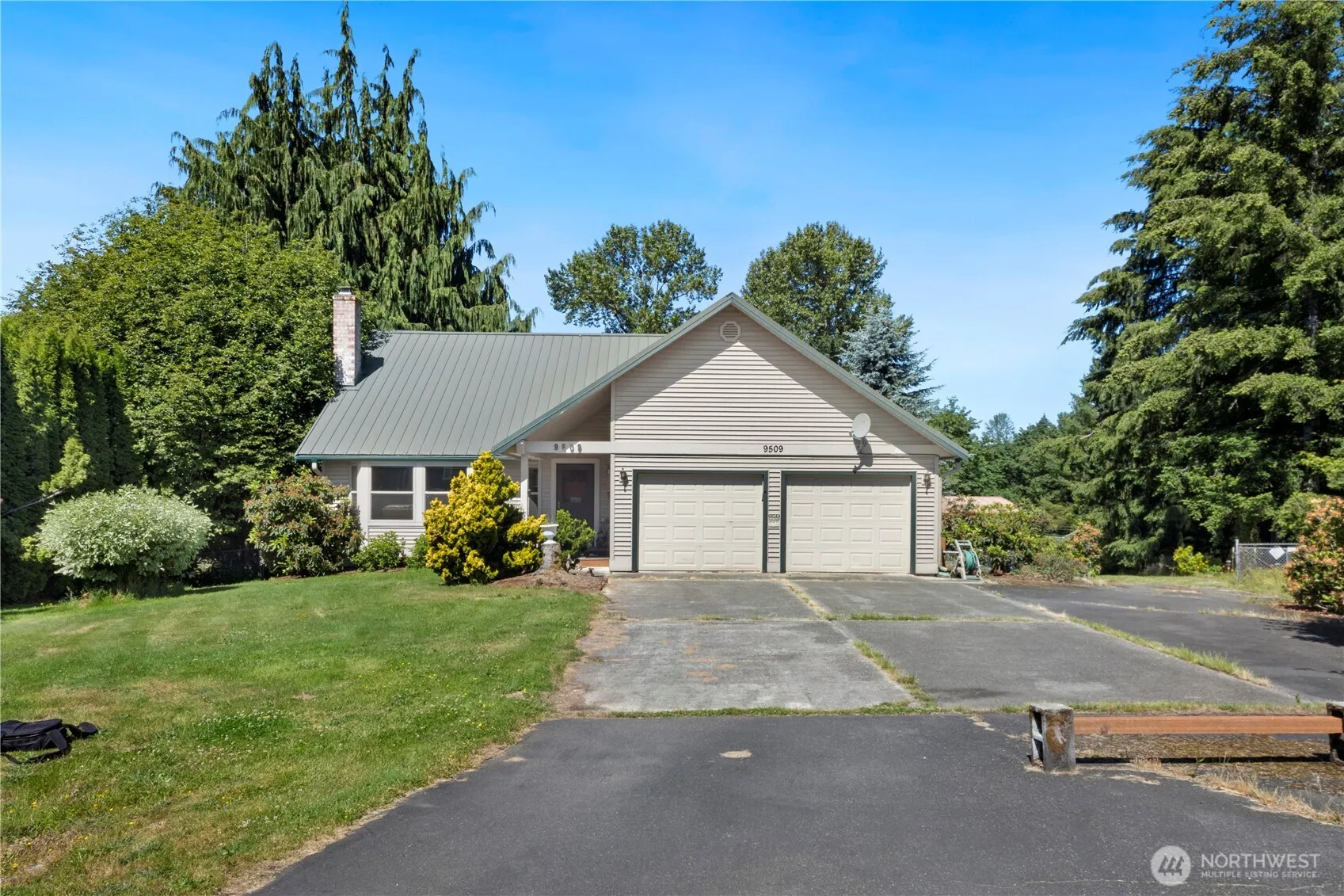 Property photo for 9509 150th Street Se, Snohomish