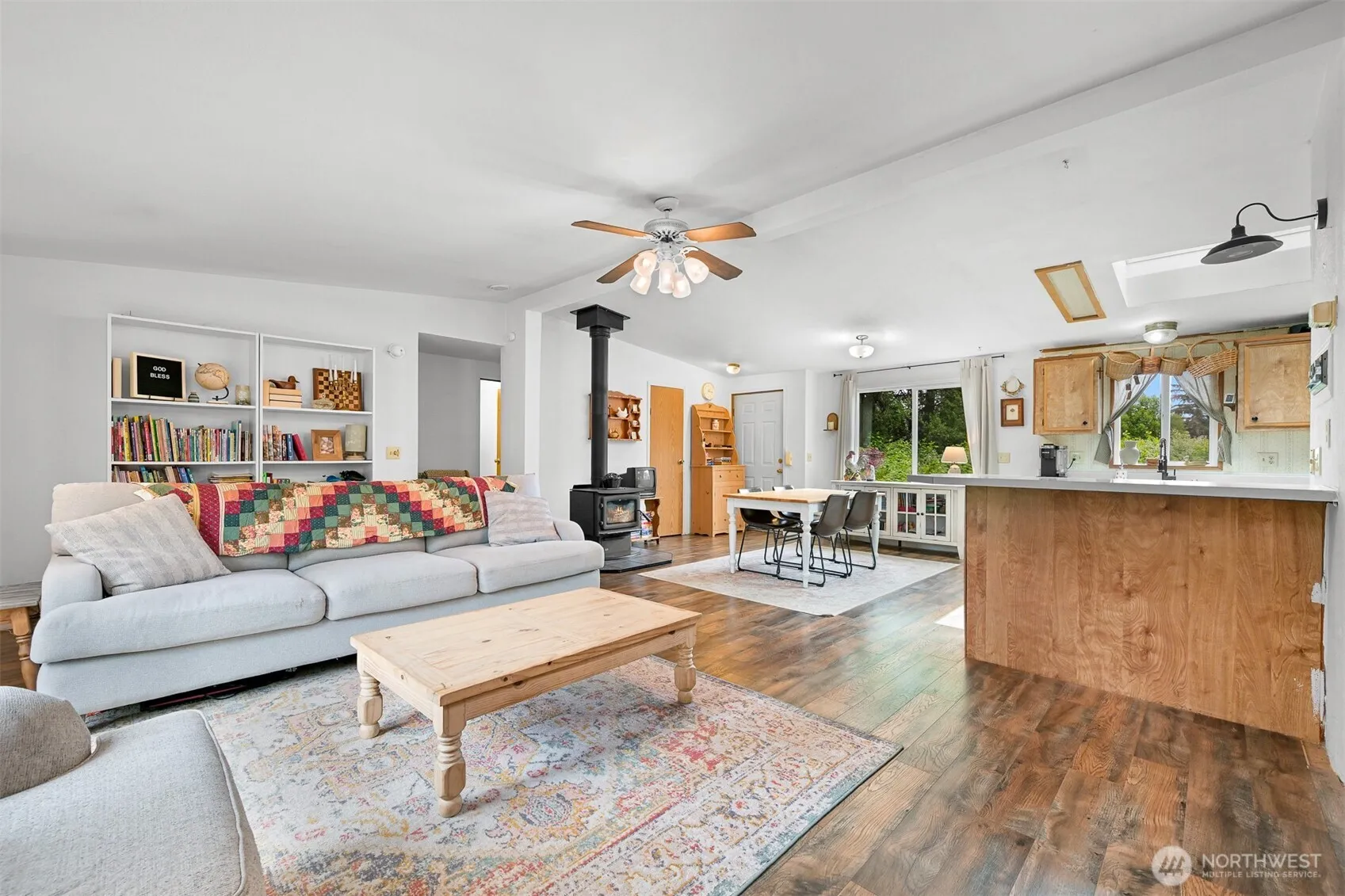 Property photo for 1906 E Pole Road, Everson photo 3