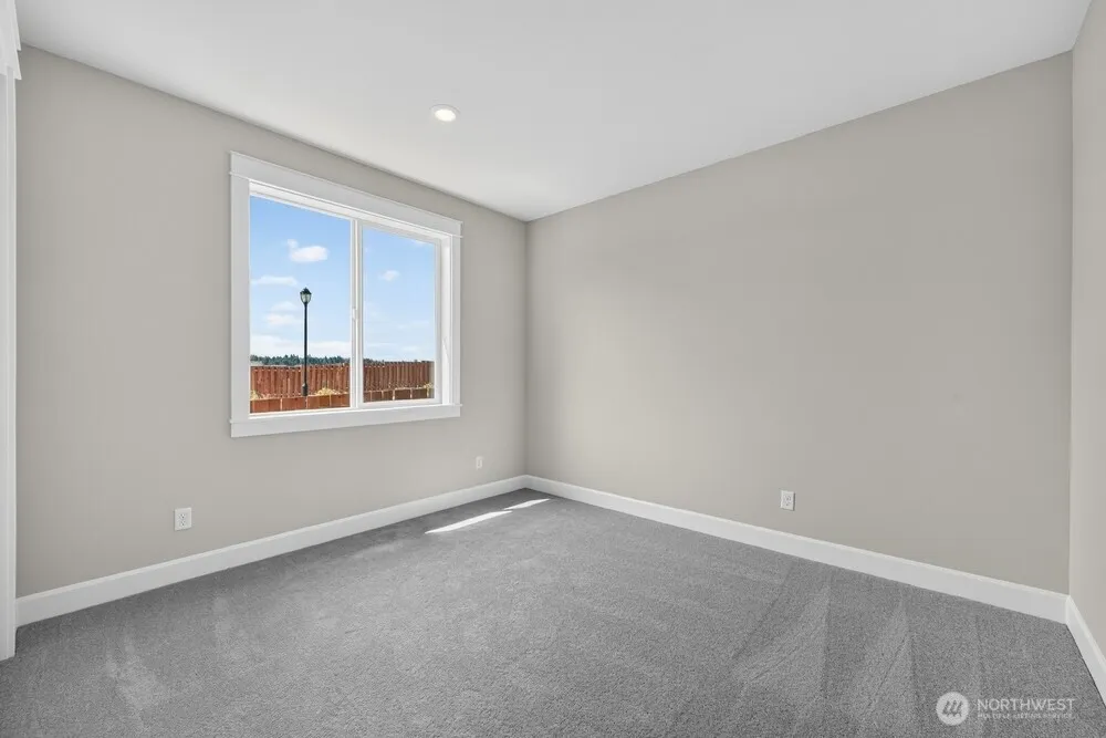 Property photo for 2719 Bowthorpe Street Se, Lacey photo 4