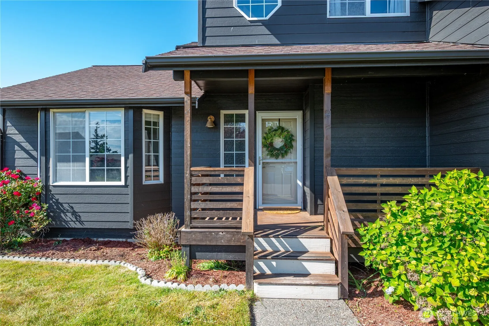 Property photo for 1560 Sw 9th Avenue, Oak Harbor photo 5