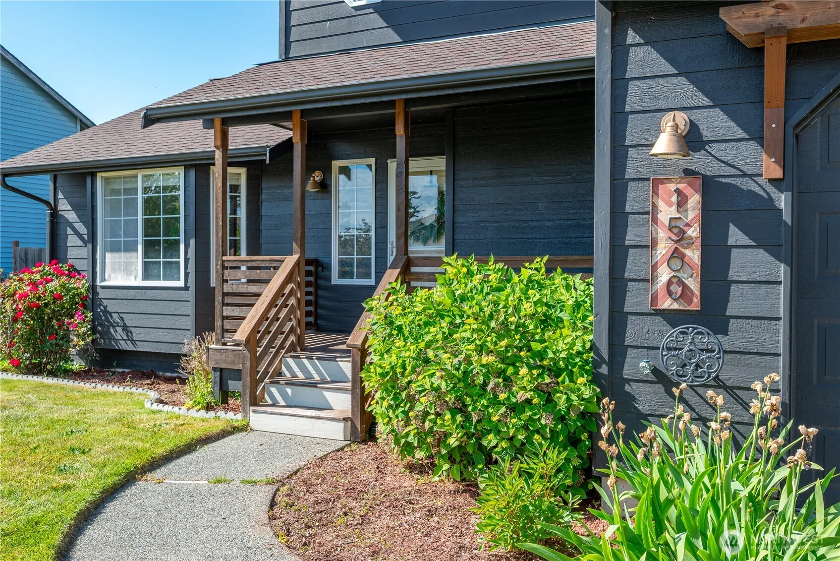Property photo for 1560 Sw 9th Avenue, Oak Harbor photo 3