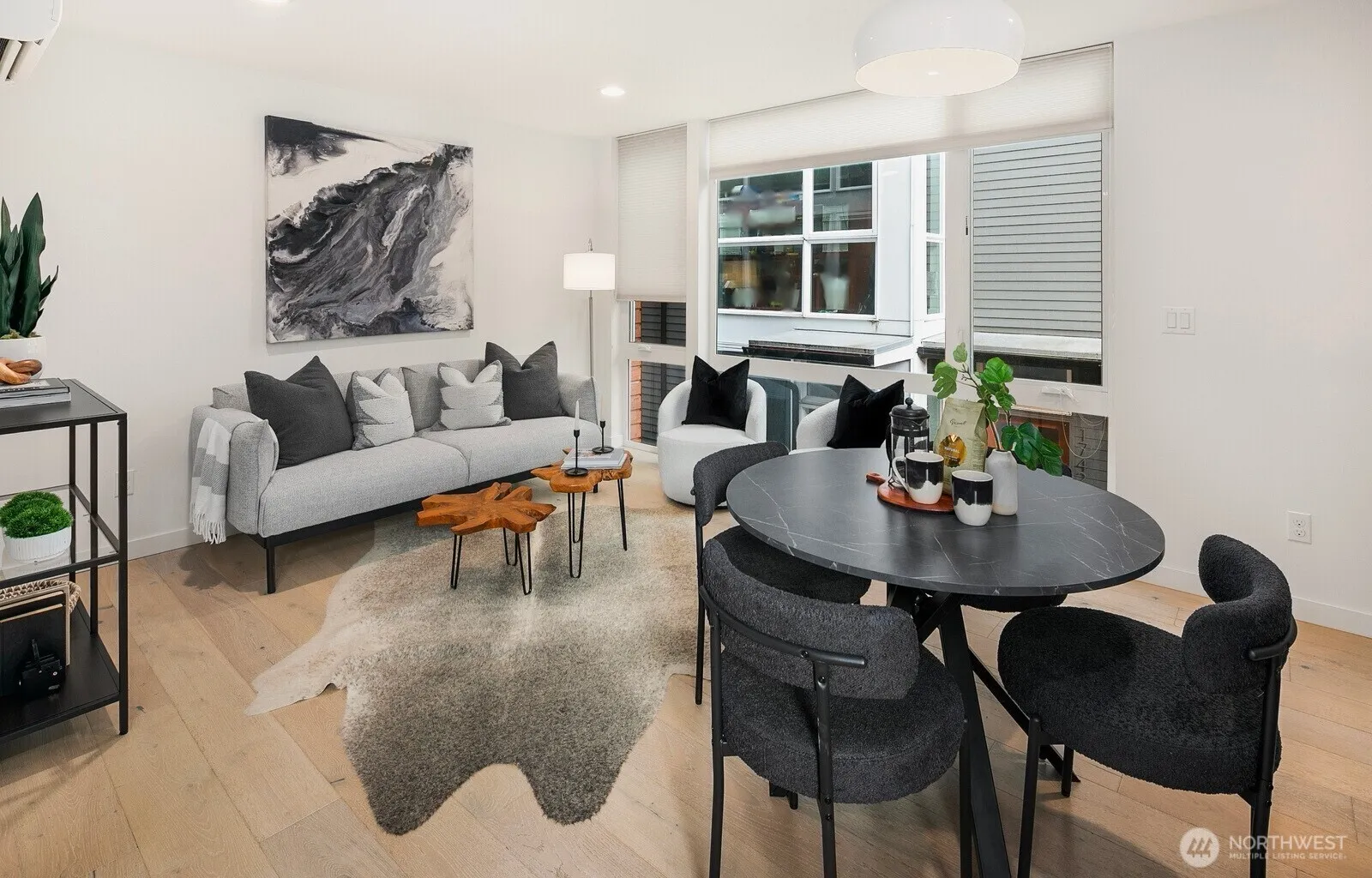 Property photo for 1740 12th Avenue S #c, Seattle photo 4