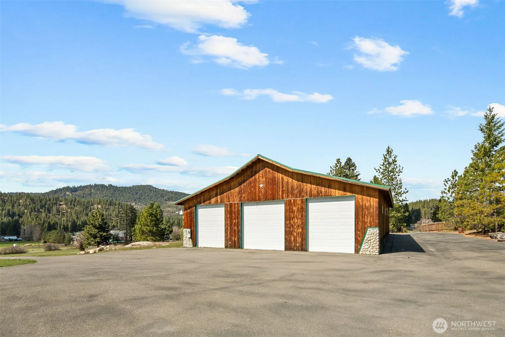 Property photo for 18553 Camp 12 Road, Leavenworth photo 5