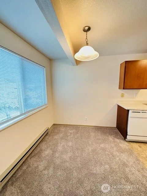 Property photo for 5631 Highway Place #10, Everett photo 4
