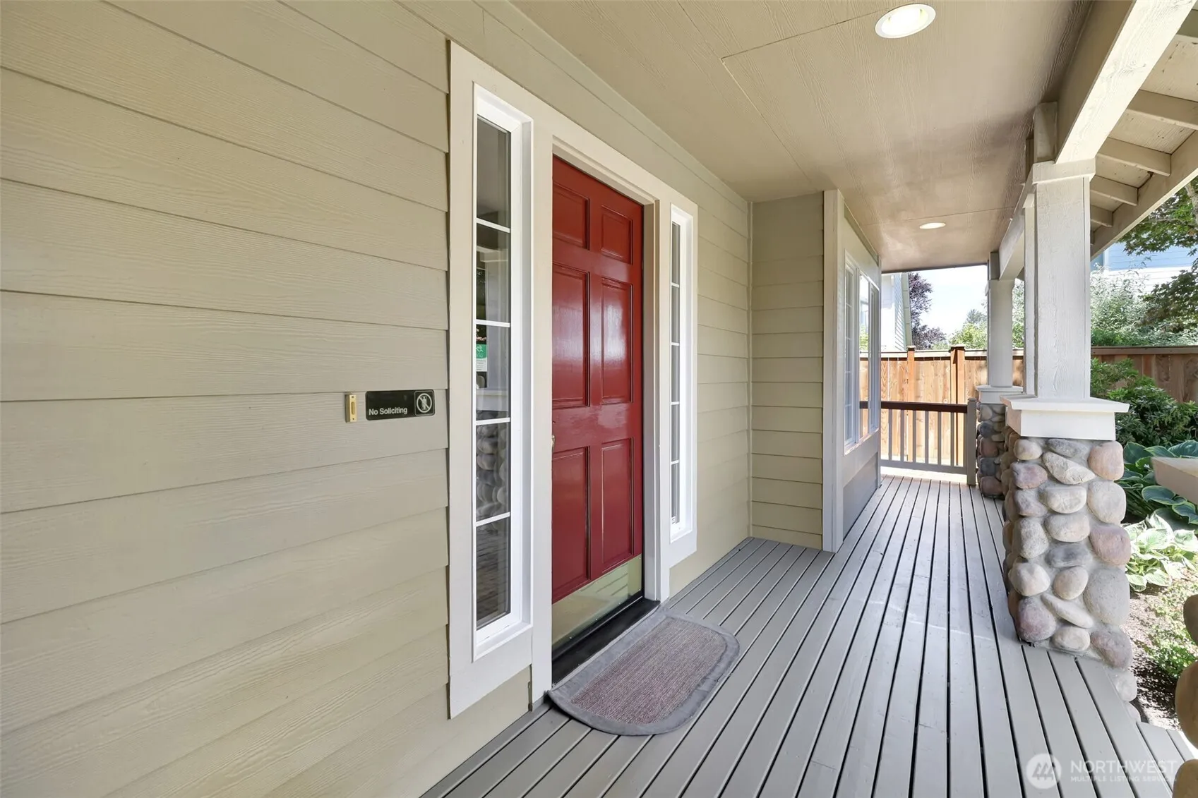Property photo for 28307 143rd Avenue Se, Kent photo 2