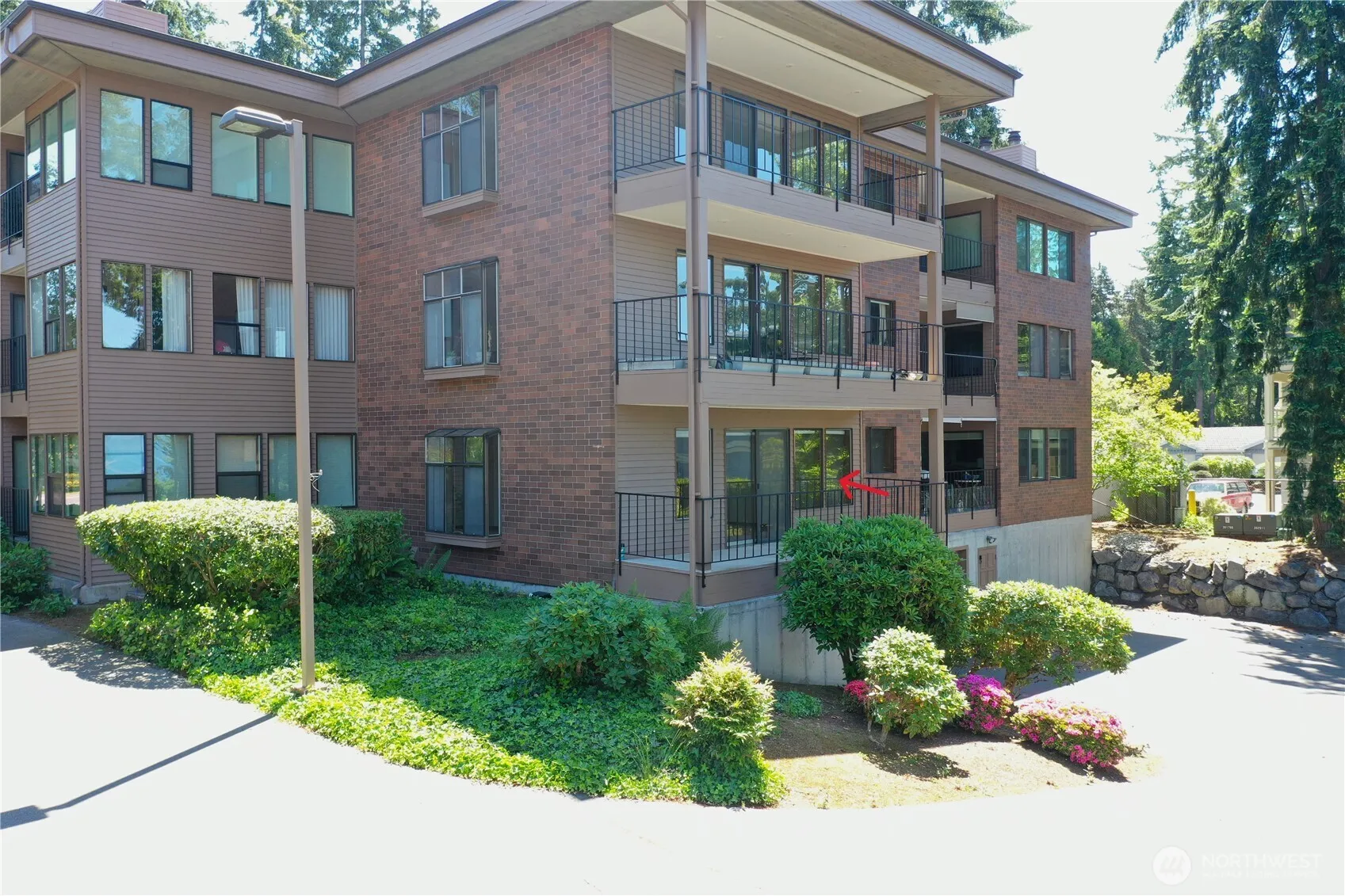 Property photo for 8230 53rd Avenue W #812, Mukilteo photo 2